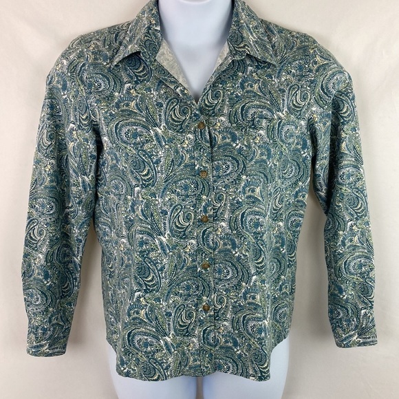 RETRO Vintage Paisley Button-Up Top - Picture 12 of 12